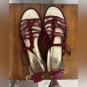 Red strappy sandals - 6.5